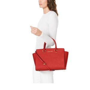 Michael Kors Large Selma Satchel - Red